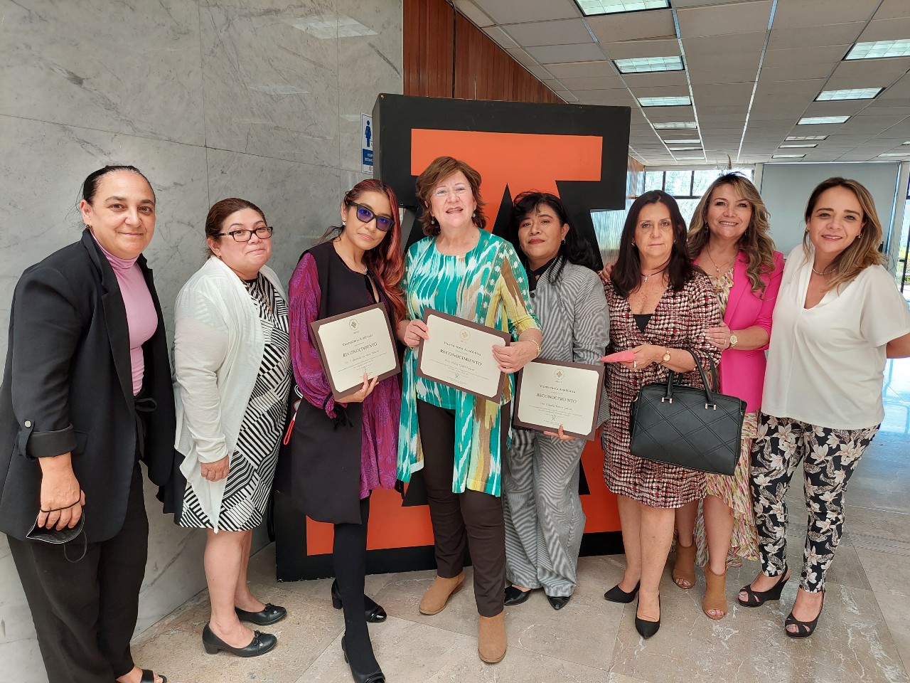 La Anáhuac reconoce la labor de los profesores de Comunicación en el Día del Maestro