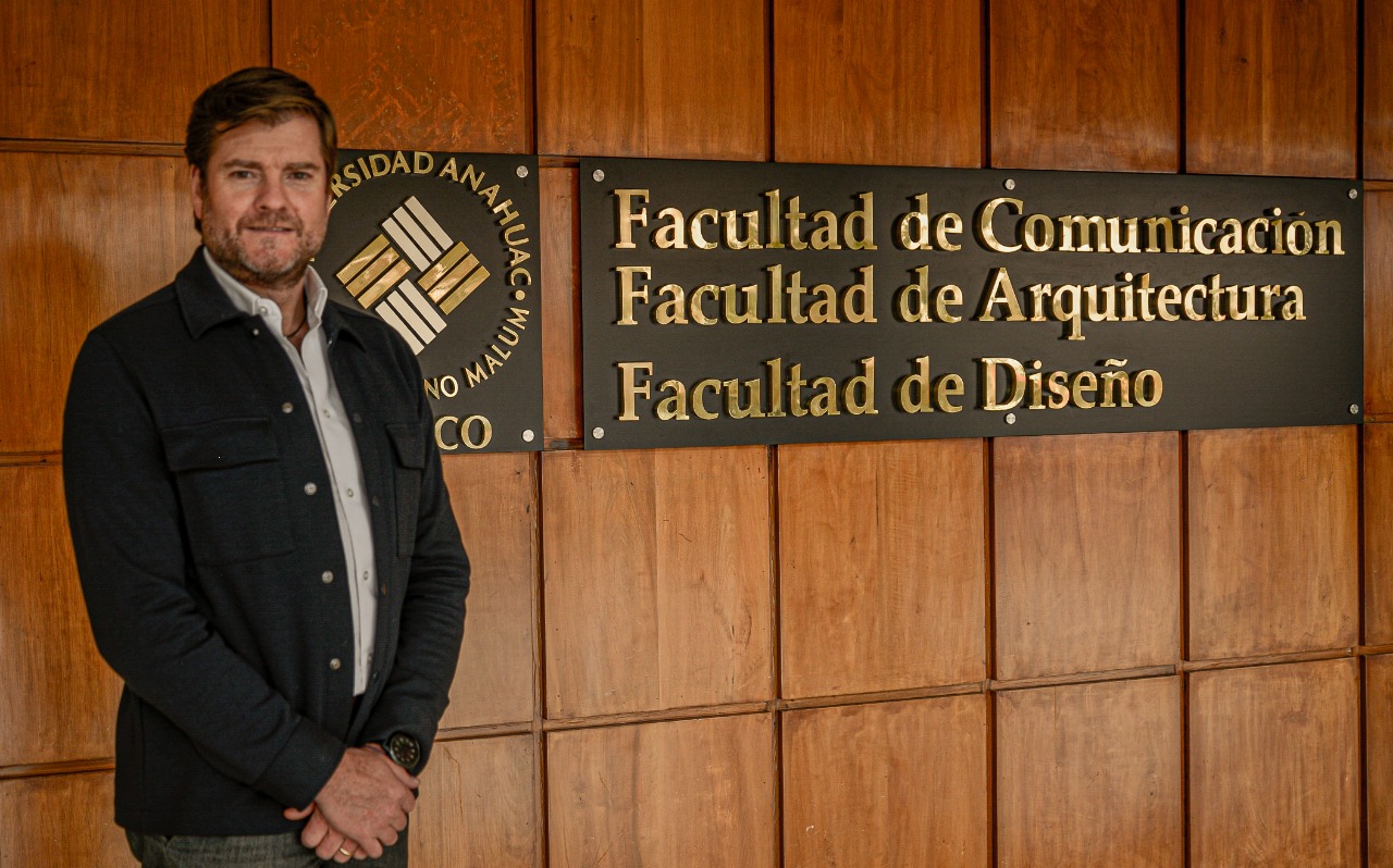 Damos la bienvenida al maestro Josu Garritz Alcalá, nuevo director de la Facultad de Comunicación