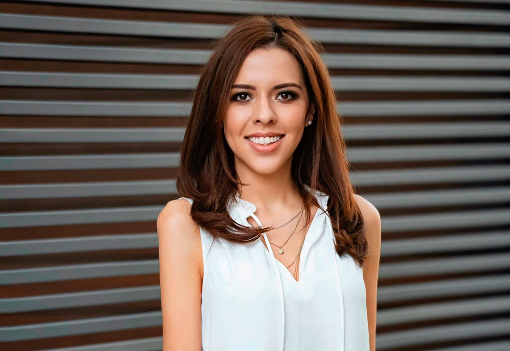 Paulina Casso, nuestra egresada experta marketing, se convierte en autora