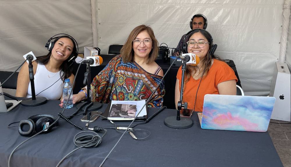 Radio Anáhuac realiza transmisión especial en el marco del Día Internacional del Libro 2023