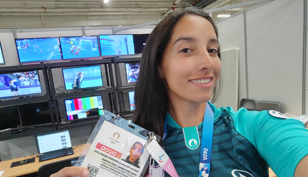 Egresada de Comunicación participa en cobertura del International Broadcast Center en París