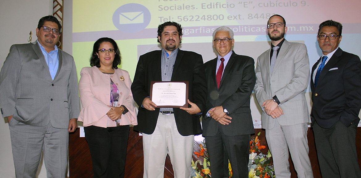 Investigador de videojuegos imparte conferencia en la Anáhuac
