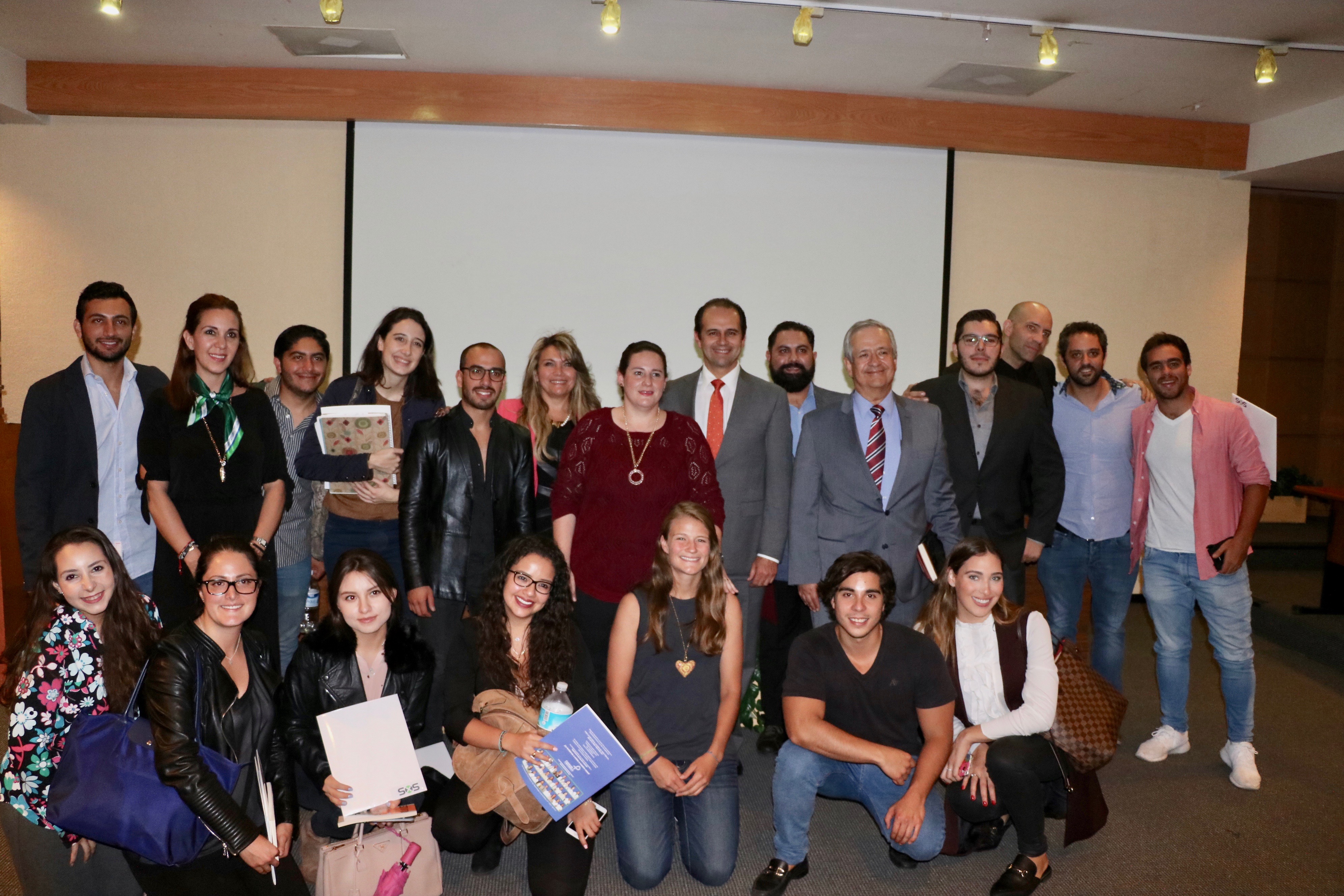 Alumnos de Mercadotecnia y Publicidad respaldan a fundaciones con proyectos sociales