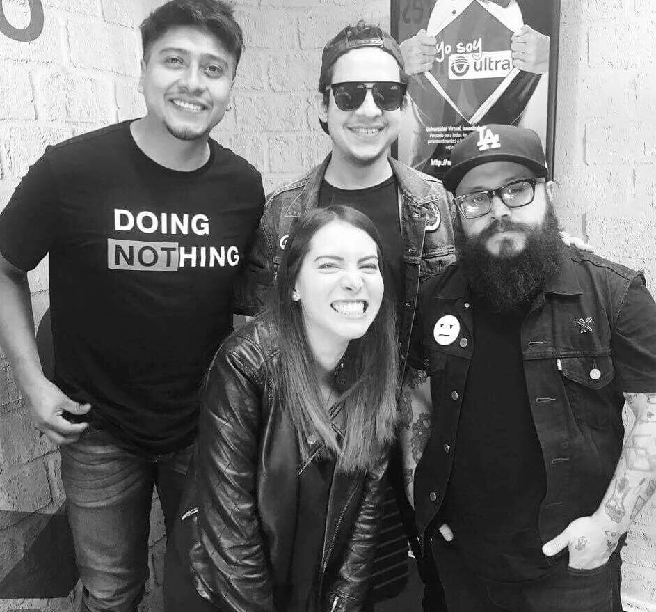 Egresada de Comunicación comparte su pasión por la radio y el marketing