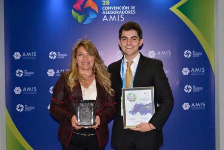  Rodrigo Luna gana segundo lugar nacional en concurso de la AMIS 