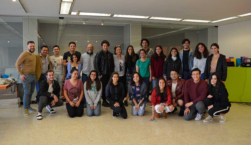 La artista española Marusela Granell imparte workshop en nuestra Universidad