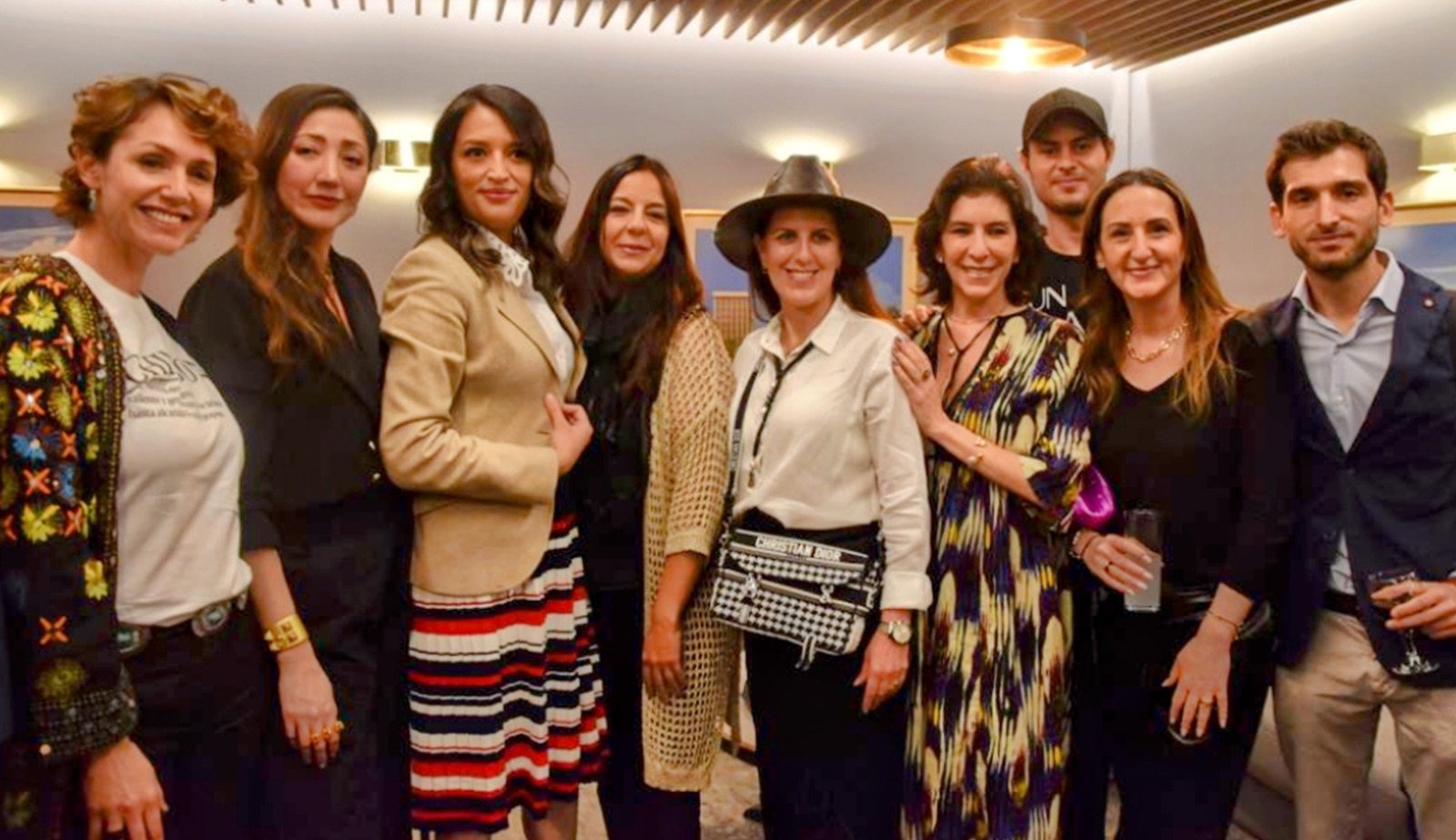 También asistieron empresarios líderes de la industria de la moda y reconocidos diseñadores como Tanya Moss, Carlota de la Vega, Ricardo Encino, Shula Atri y Paola Hinojos, entre otros