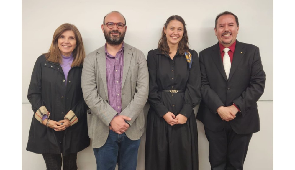 Egresadas de la Maestría en Educación realizan exámenes de grado