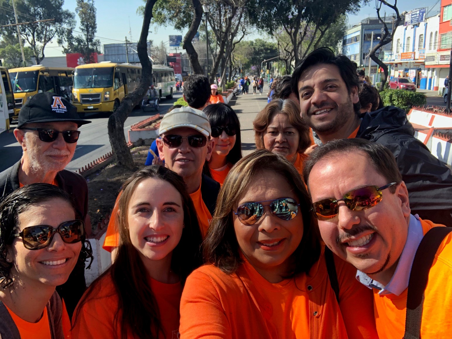 El equipo académico aprovechó la ocasión para dar gracias por su trabajo y encomendar su labor.