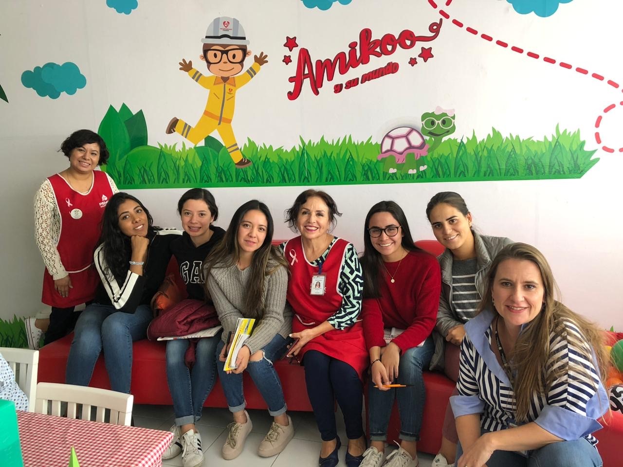 El objetivo de esta visita fue conocer la realidad educativa y laboral de la pedagogía hospitalaria en México.