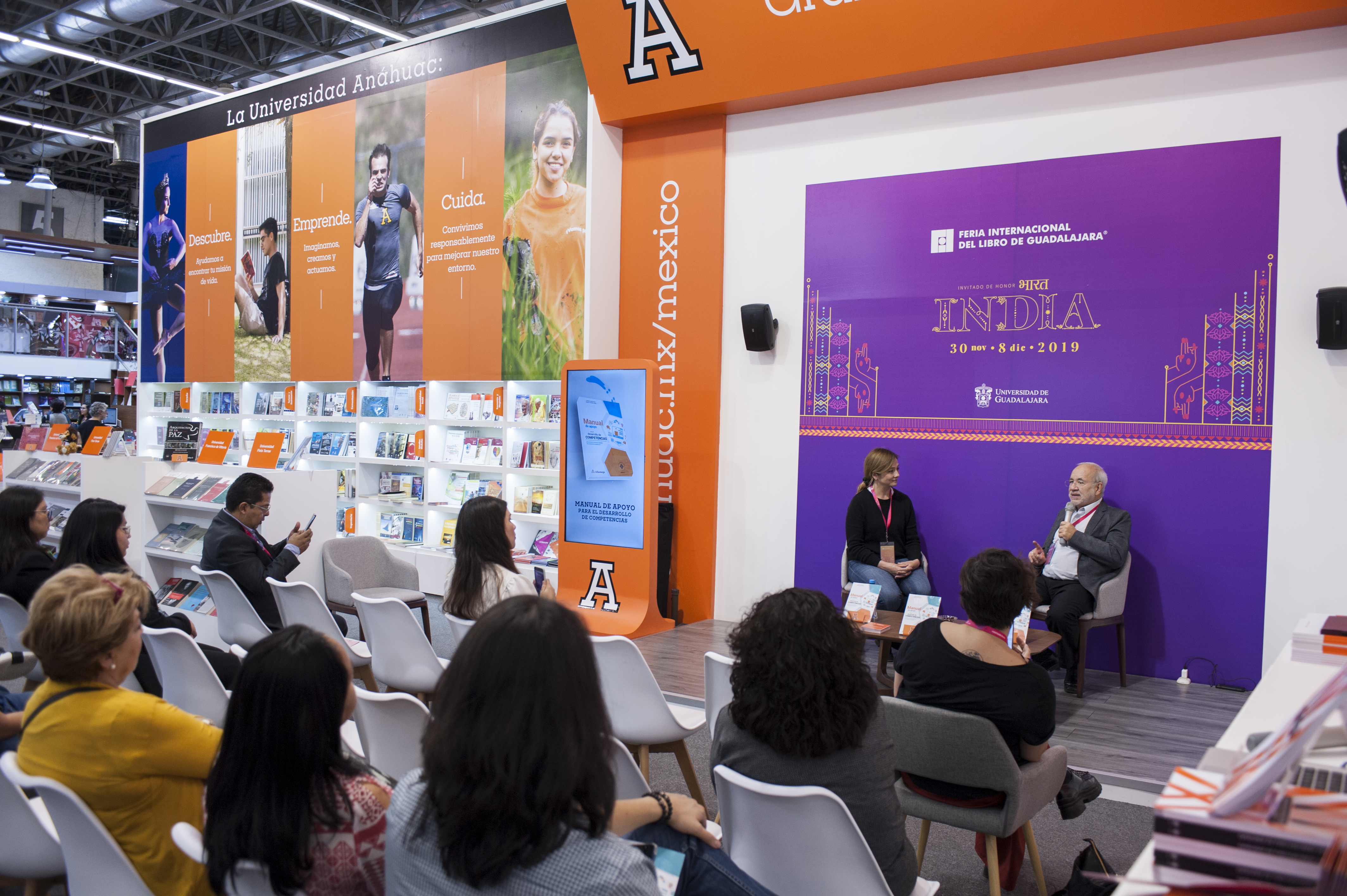 El Dr. Rodrigo Polanco Bueno habló sobre el Manual de apoyo para el desarrollo de competencia que escribió con la alumna Brenda Navarro Nájera.