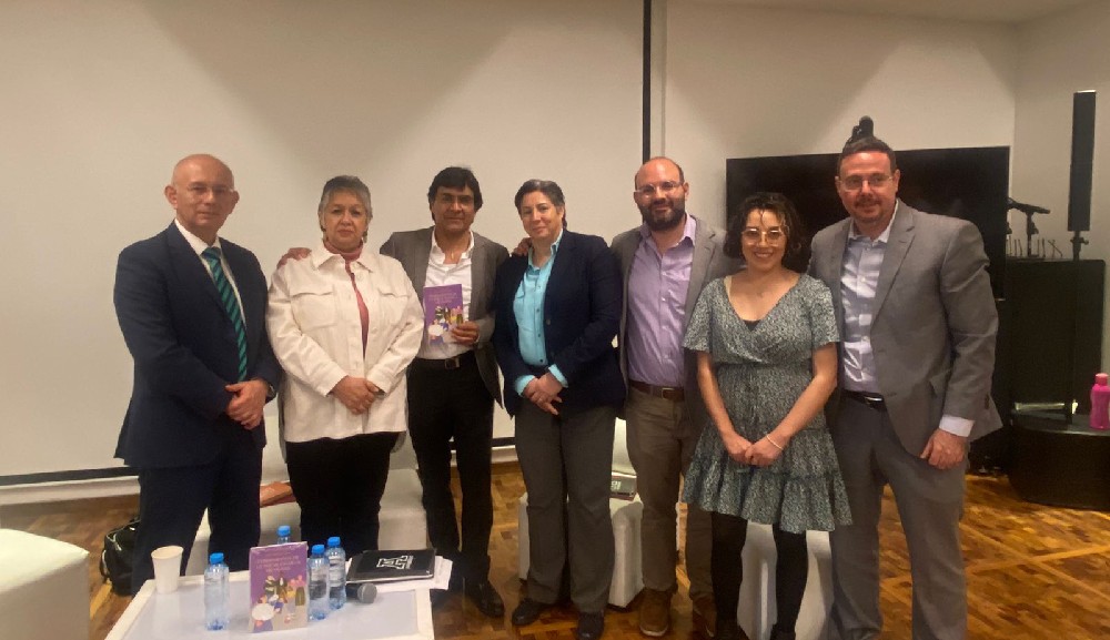 Presentan libros: Fundamentos de la Nueva Escuela Mexicana y Estrategias Docentes para el Siglo XXI