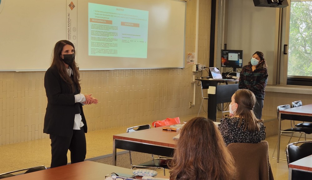 Realizamos junta académica con docentes de Pedagogía Organizacional y Educativa