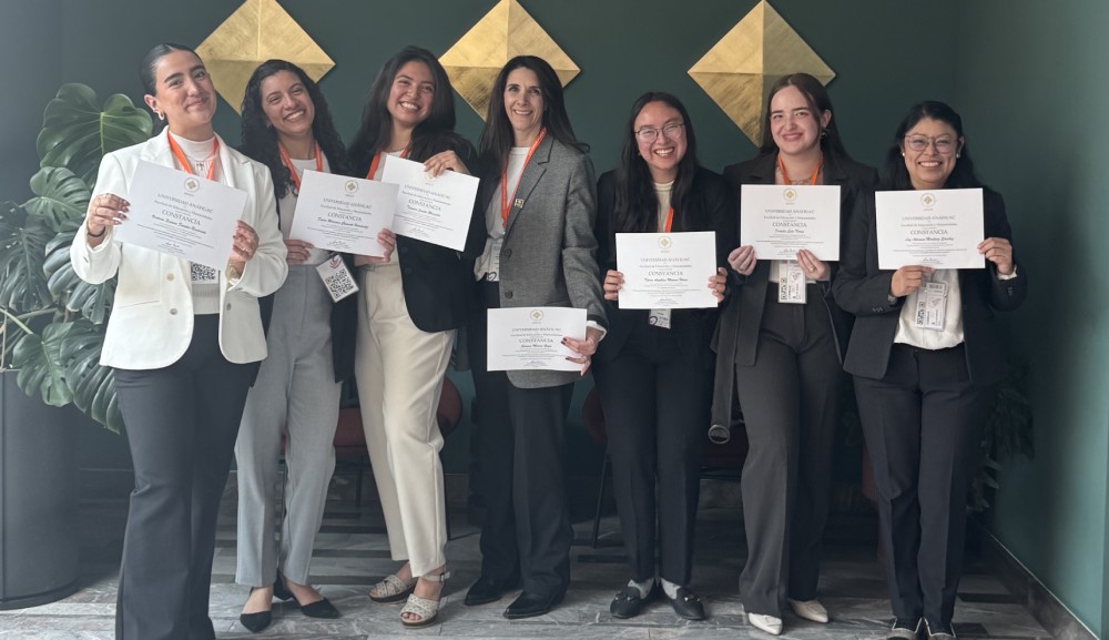 Alumnas y coordinadoras de Pedagogía presentan avances de su investigación en el CIACE 2025
