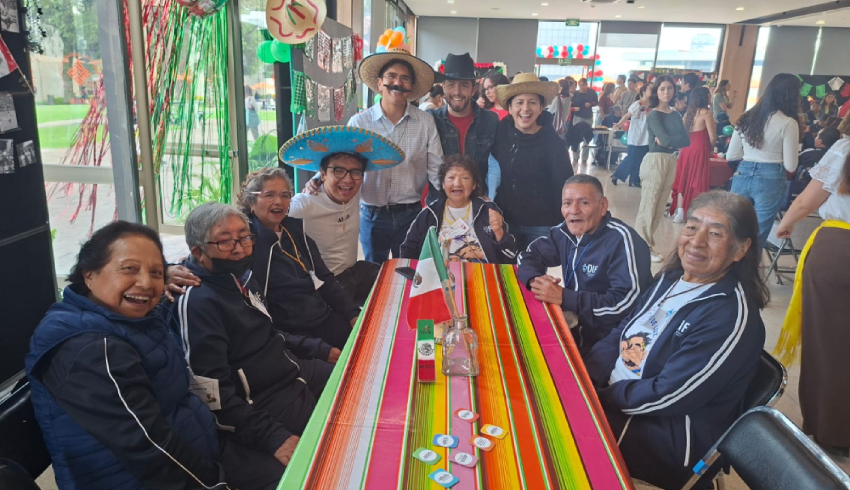 ASUA Desarrollo Humano y Familiar participa en ASUA x los Grandes