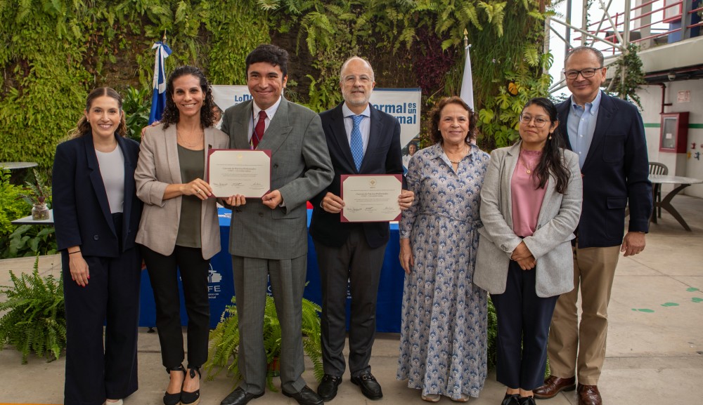CONFE y la Universidad Anáhuac México firman convenio de colaboración