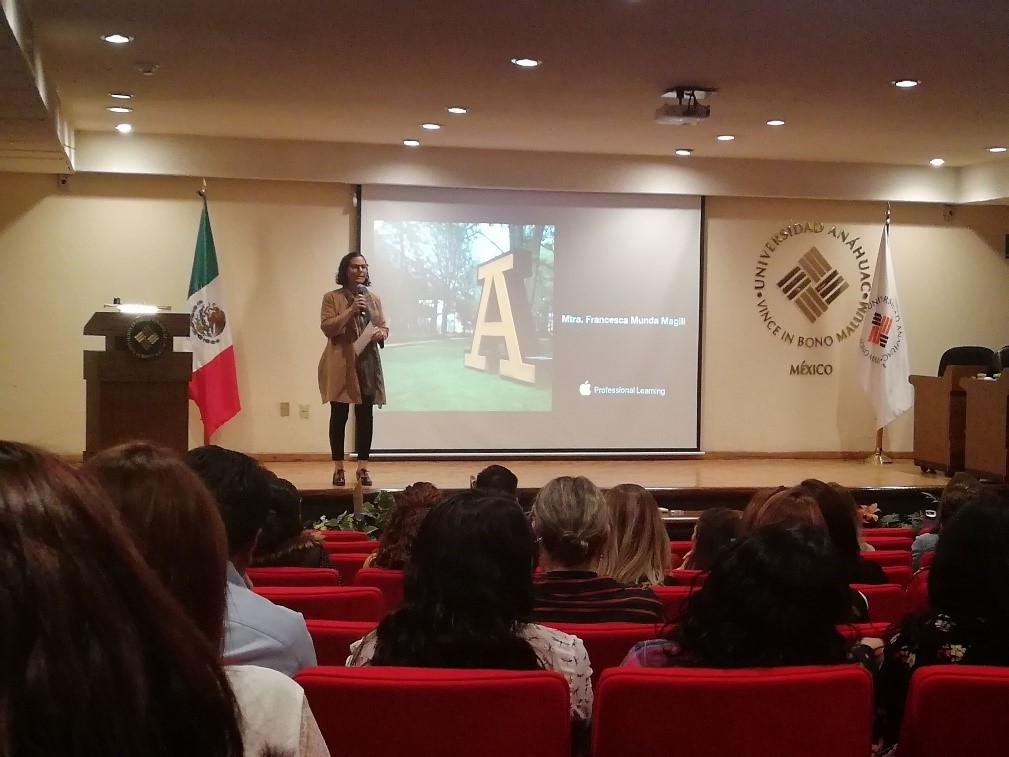 Nuestra Facultad de Educación albergó el programa dirigido a integrar la tecnología en los procesos de aprendizaje en el Siglo XXI.