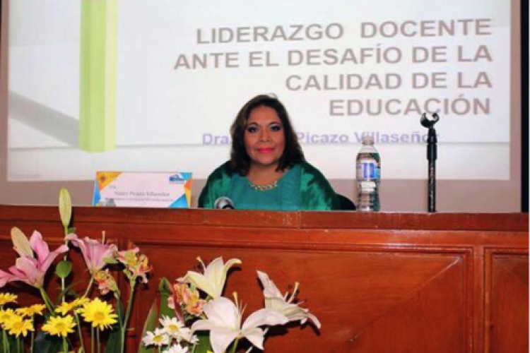 Dra. Nancy Picazo Villaseñor en la Universidad Autónoma de Yucatán