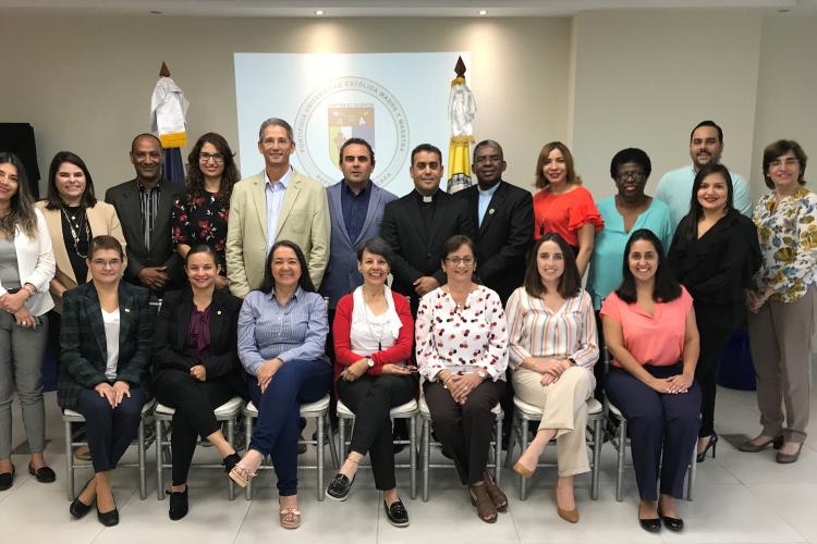 Representantes de Anáhuac y de otras universidades se reunieron en Santo Domingo para presentar las políticas y prácticas que realizan sobre inclusión de personas con discapacidad. 