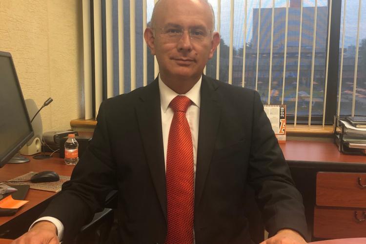 Dr. Luis Medina Velázquez