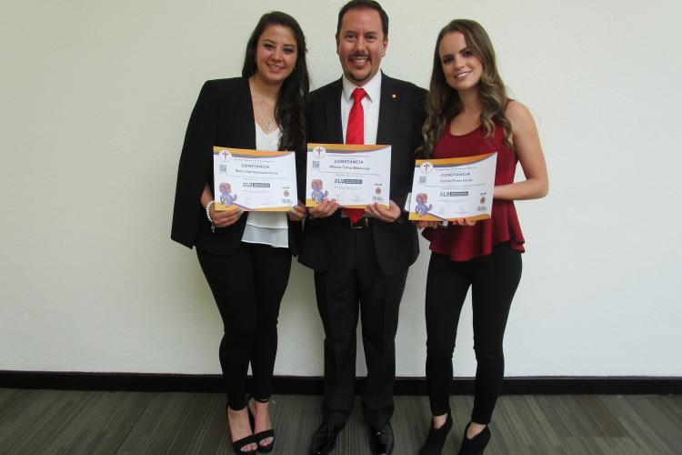 Académico y estudiantes de la Licenciatura en Pedagogía Organizacional y Educativa aportaron elementos prácticos para la educación emocional.