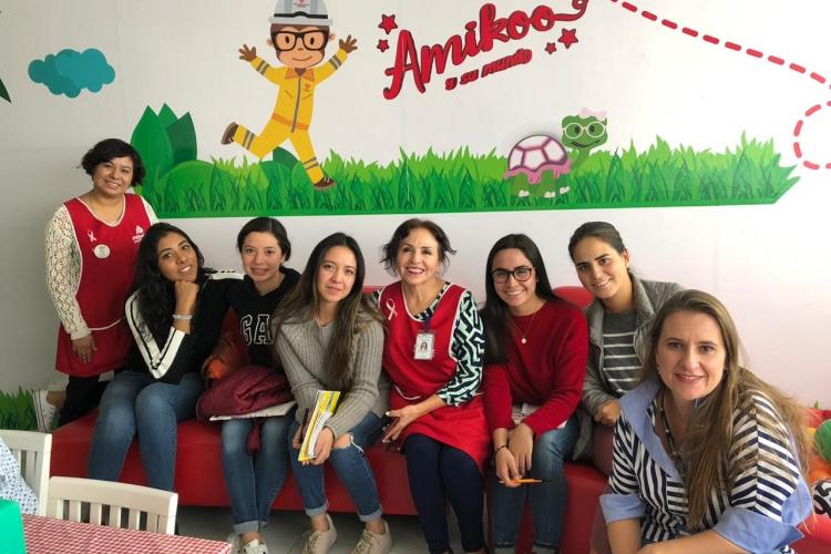  El objetivo de esta visita fue conocer la realidad educativa y laboral de la pedagogía hospitalaria en México.