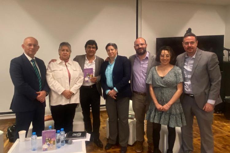 Presentan libros: Fundamentos de la Nueva Escuela Mexicana y Estrategias Docentes para el Siglo XXI