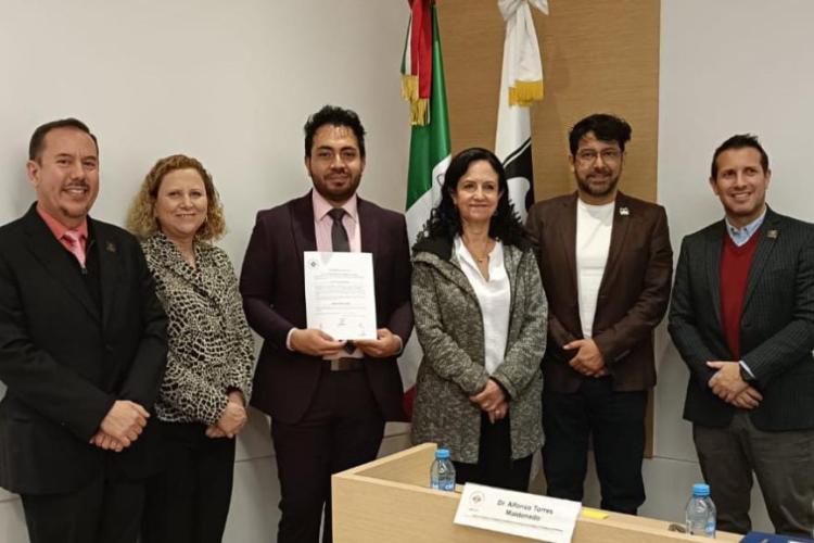 Sergio García Tepale obtiene grado de doctor en Evaluación Educativa