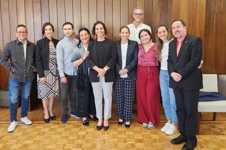 Celebramos la primera sesión del nuevo consejo de asesores de la Facultad de Educación
