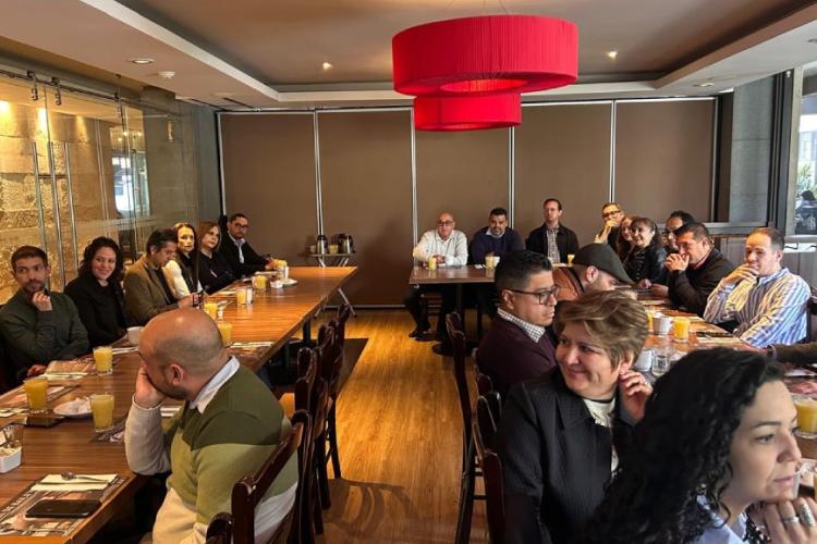 Desayuno de docentes de posgrado: 50 años de historia, comunidad y visión de futuro