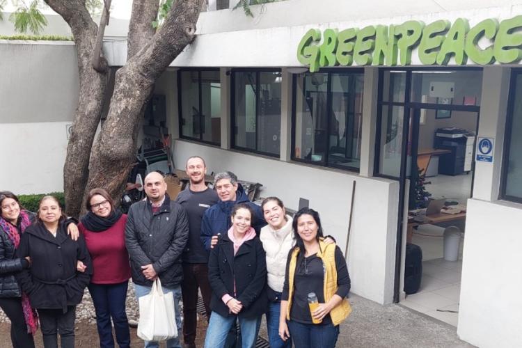 Adán Lerma imparte charla sobre activismo transmedia en Greenpeace