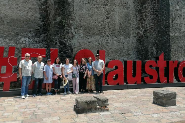 Alumnos de la Maestría en Educación visitan el Centro Histórico de la Ciudad de México