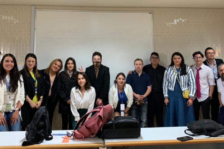 Alumnos del Campus Sur del Diplomado en Desarrollo de Habilidades Sociales y Vocacionales asisten a simulación de entrevista laboral