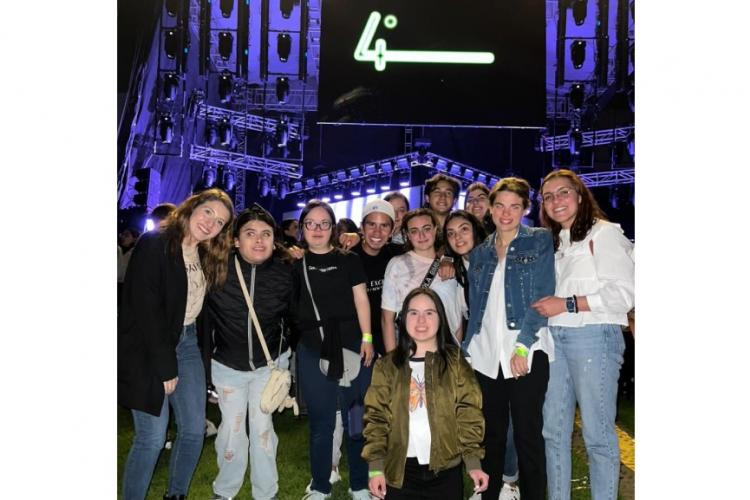 Integrantes del Diplomado en Desarrollo de Habilidades Sociales y Vocacionales, presentes en el 4º Concierto Anáhuac con Causa