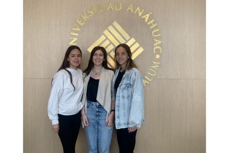 Estudiantes de Pedagogía Organizacional y Educativa participan en el Panel “Investigaciones y experiencias sobre el regreso a las aulas” 