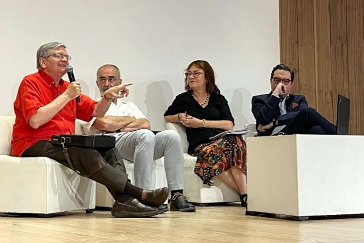 Las Facultades de Bioética y de Educación y Humanidades presentan la declaración Dignitas Infinita