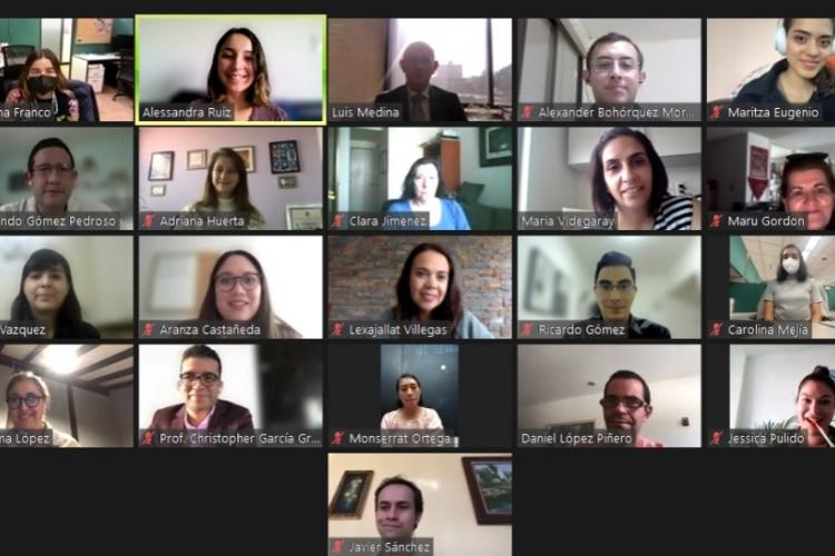 La nueva generación está conformada por una gran diversidad de profesionistas, quienes tuvieron la oportunidad de elegir asistir de manera física o remota a las clases. 