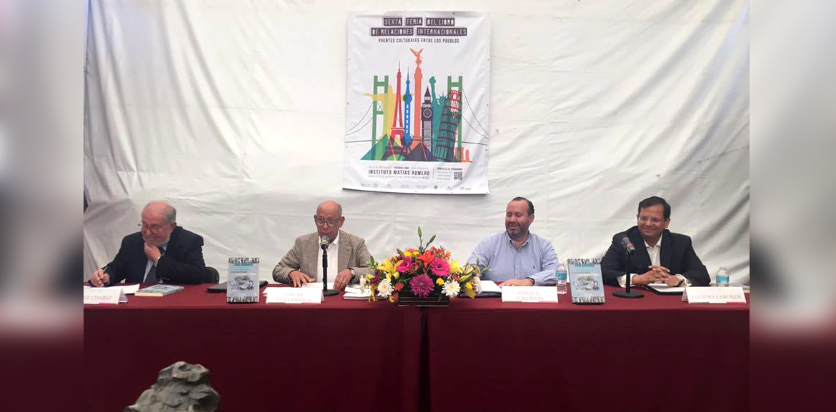 6a. Feria del Libro en Relaciones Internacionales