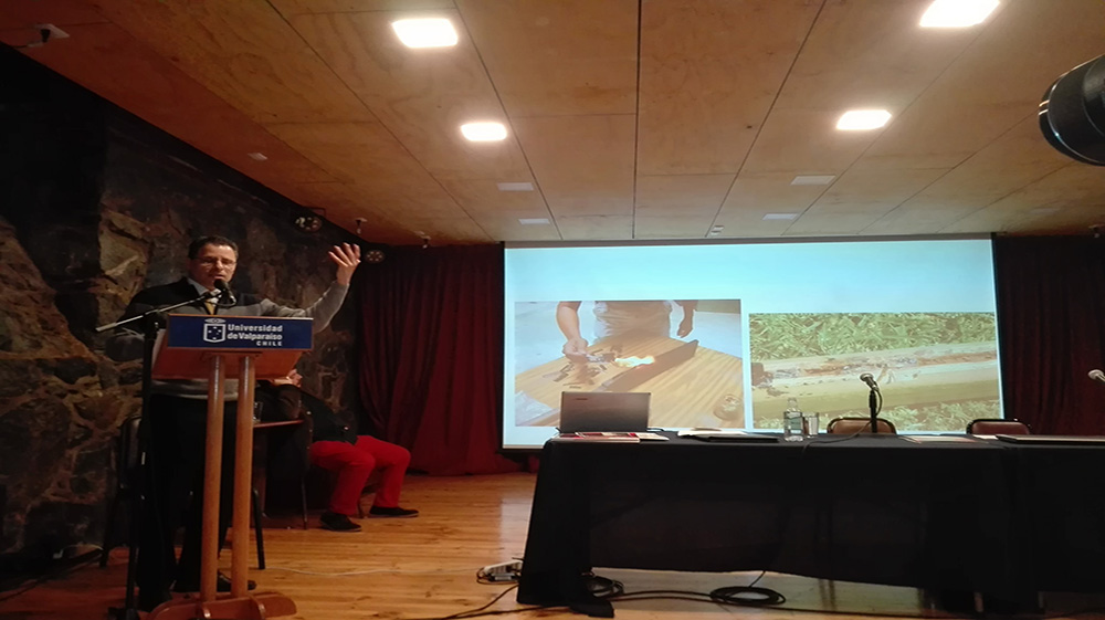 El Dr. Marco Cervera Obregón se sumó a la iniciativa académica con el fin de analizar el fenómeno de la guerra
