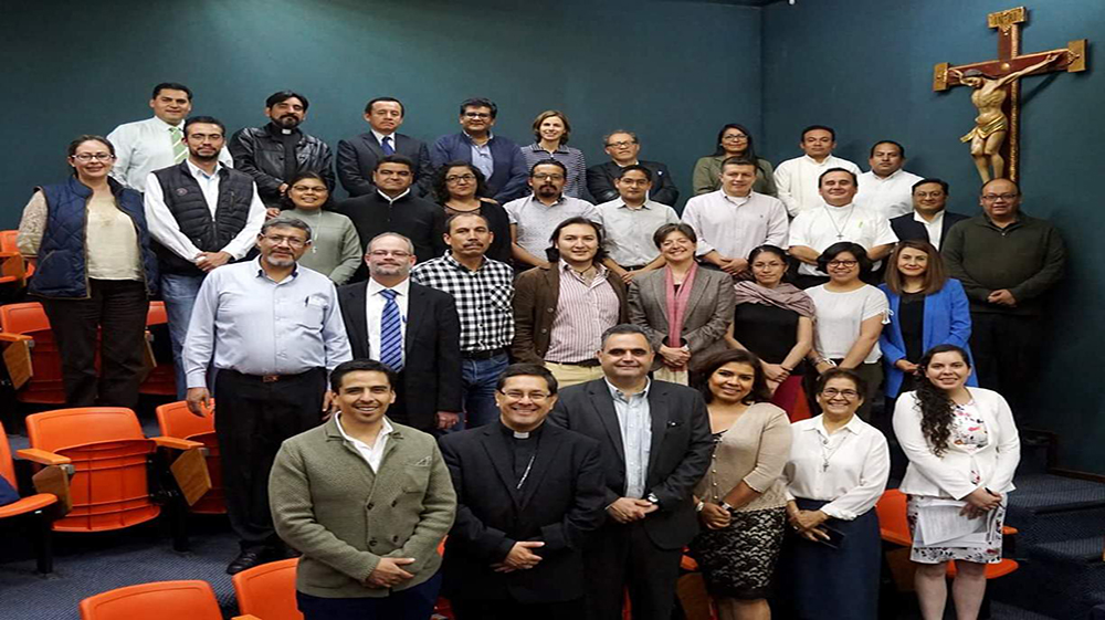 A través de la Facultad de Humanidades, Filosofía y Letras, participamos en el observatorio de iniciativas universitarias de intervención y de investigación para resolver este problema.