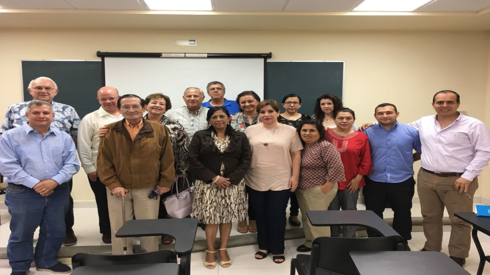 En el evento en el que participó el Mtro. Guillermo Macías Graue se analizaron dudas de fe y de la historia de la Iglesia para el ámbito universitario.