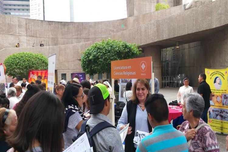 El Instituto Anáhuac de Ciencias Religiosas participa en “Cielo Abierto”  