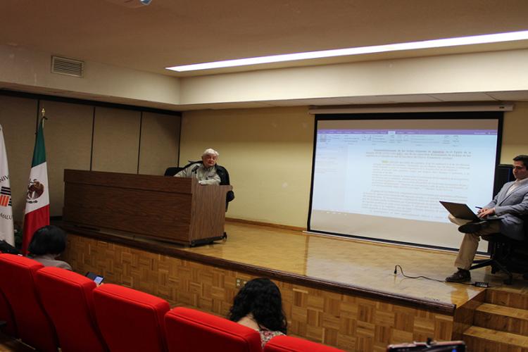 Dr. Jacinto Choza imparte seminario sobre fenomenología y ontología religiosa