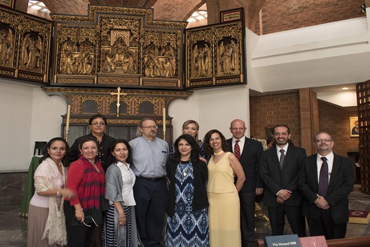 Con estas actividades promovemos la formación en un auténtico diálogo ecuménico, fieles a las directrices del magisterio de la Iglesia