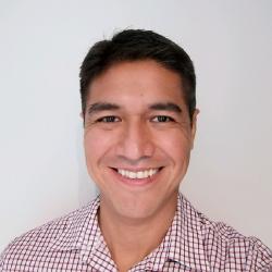 Dr. Raúl Cartas Rosado