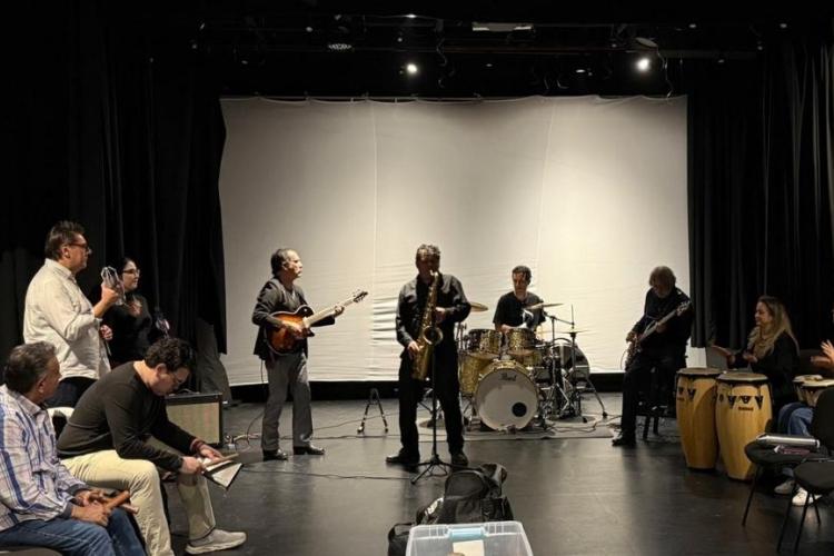 EL CADIT imparte quinto taller A-Symetrika: desarrollo de habilidades emergentes