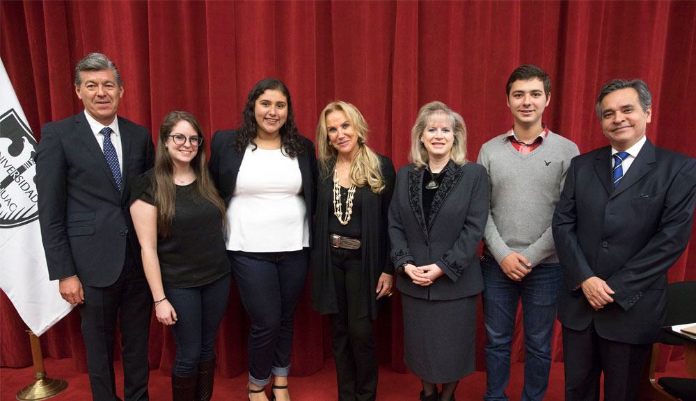 La Dra. Feggy Ostrosky imparte la Cátedra Prima 2017 de la Facultad de Psicología