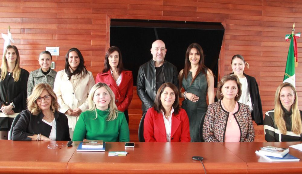 Los asistentes analizaron los avances desde su primera reunión, así como los planes a futuro para continuar formando a los psicólogos para que obtengan el conocimiento y las habilidades necesarias para contribuir al bien común.