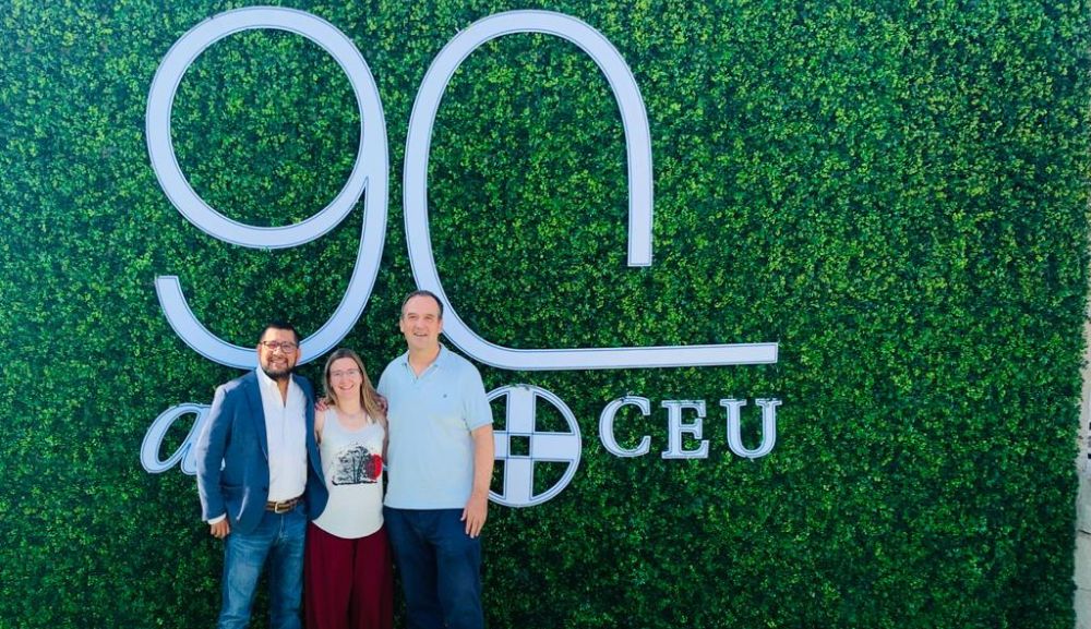 Durante su estancia en el país ibérico, el doctor González también generó vínculos con grupos dedicados a investigaciones sobre adultos mayores.