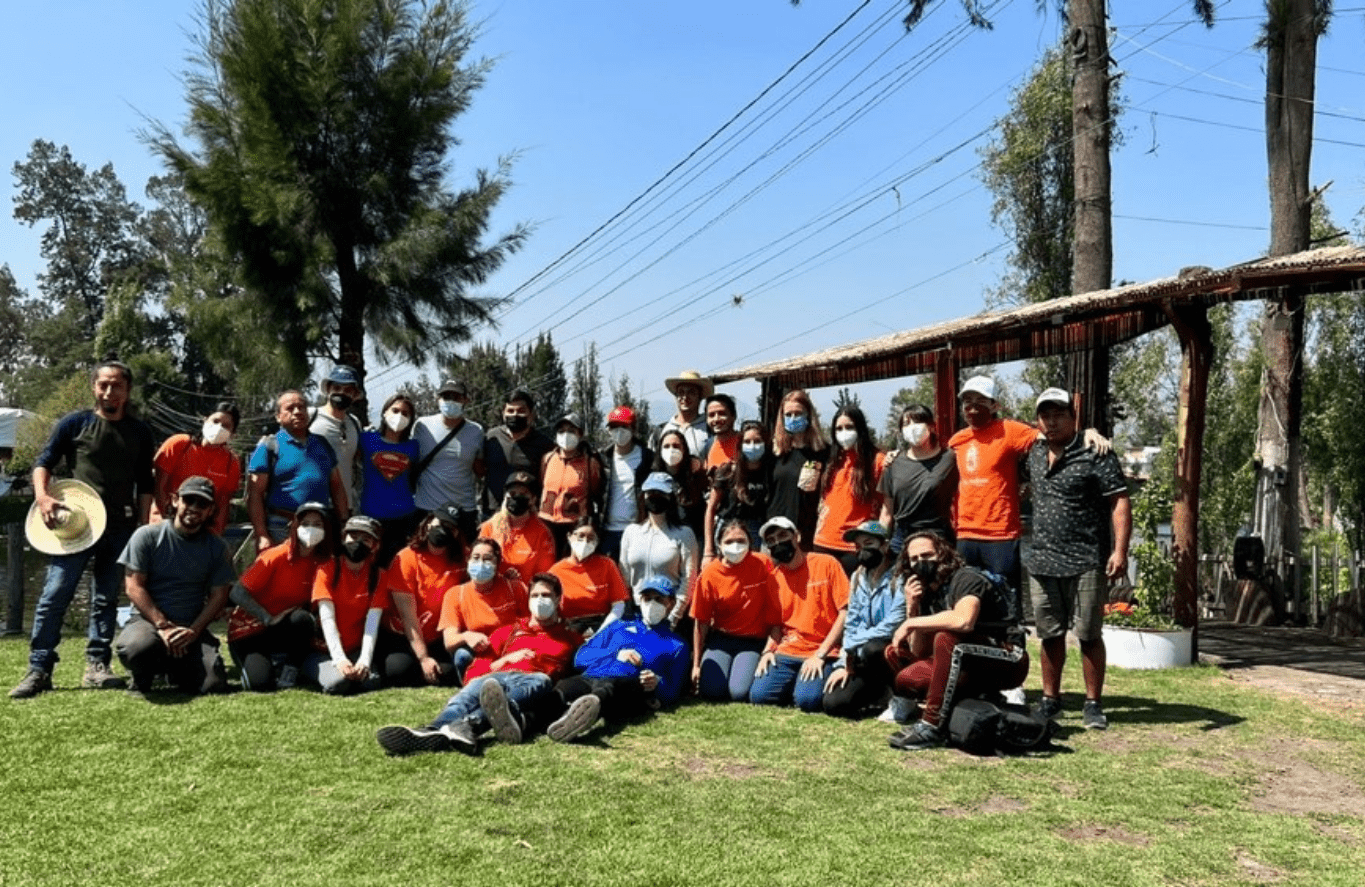 Alumnos de Responsabilidad Social participan en el proyecto Cuidemos Xochimilco